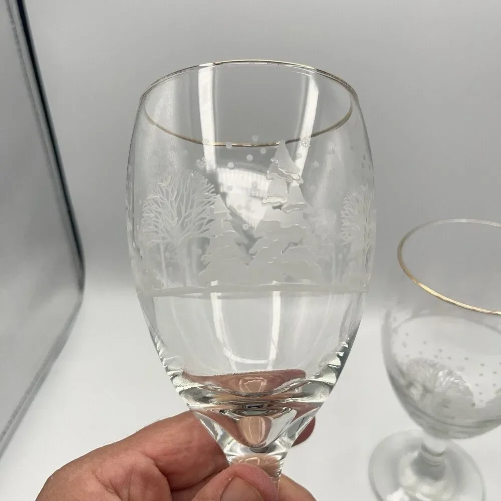 Arby’s Libbey Winter Wonderland Glasses Set Of 2